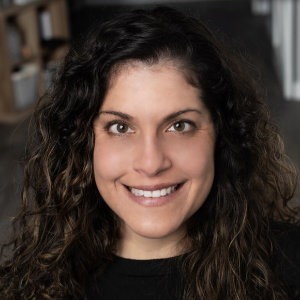 Dr. Lena Weinman